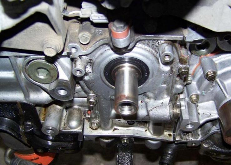 Importance of Maintaining the Oil Pump