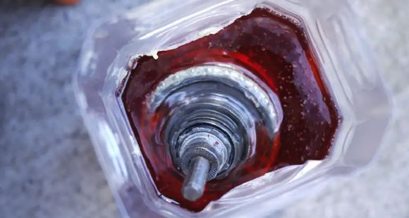How to Get Transmission Fluid Out of Clothes: Step-by-step Guide