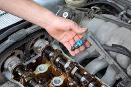 Preparing Your Vehicle for a Diesel Fuel Injector Cleaning
